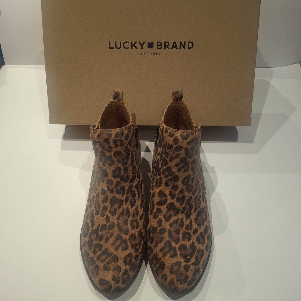 NIB Lucky Brand Women's Black & Tan Leopard Print Ankle Booties Size 7.5 W